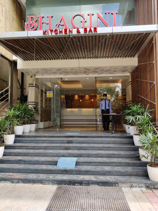 Icon Regency By Bhagini Hotel Bangalore Exterior photo